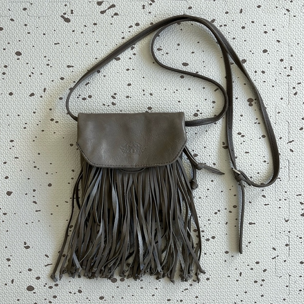 💘 TAUPE GRAY TASSEL FRINGE SMALL CROSSBODY BAG